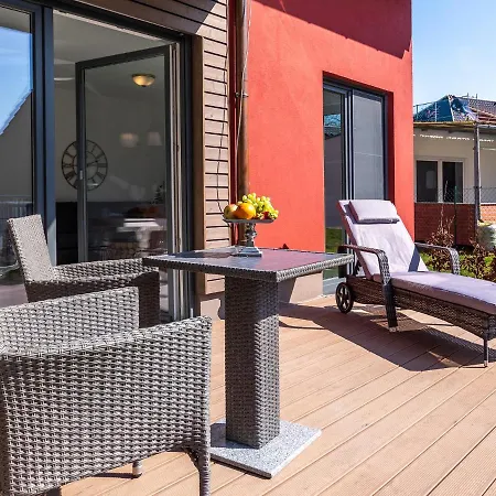 Windsegler Apartment *